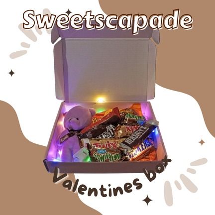 Valentines Gift for your GF or BF (Category: Gift Baskets & Hampers) located in Taguig. Submitted by declutterbydebbie (Listing ID 1351329449, Image 2). Description: 12 pieces chocolates 1 teddy bear with box and card with light.