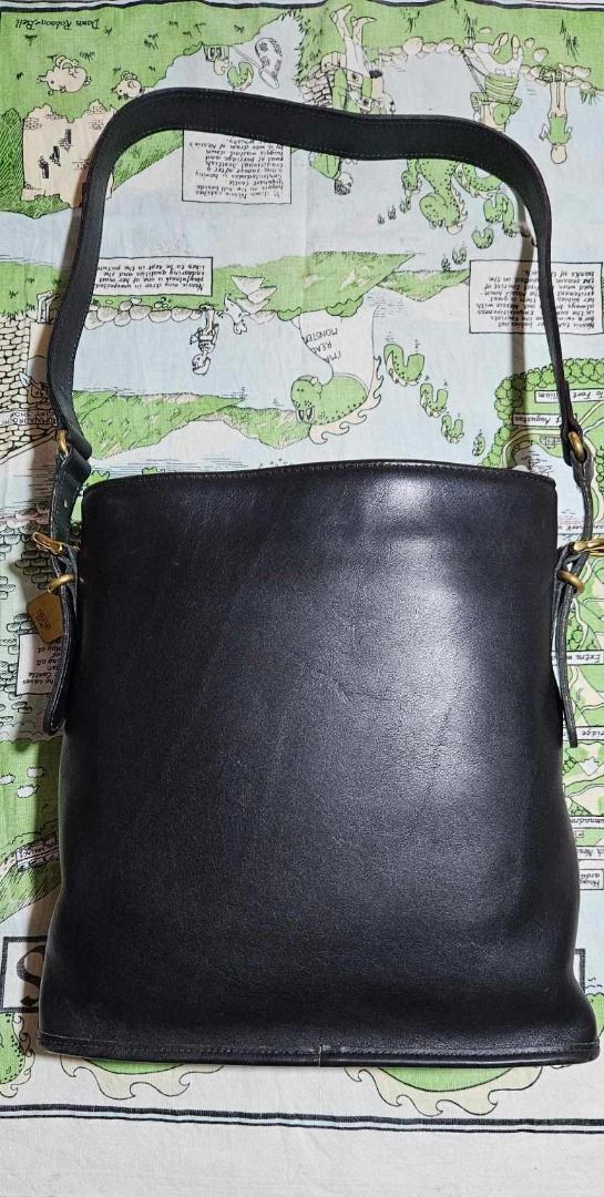 Vintage Coach 9806 Equestrian Bag (Category: Shoulder Bags) located in Baguio. Submitted by everything_v (Listing ID 1351271559, Image 1). Description: may be worn cross-body negotiable accepts layaway/installment plus SF.