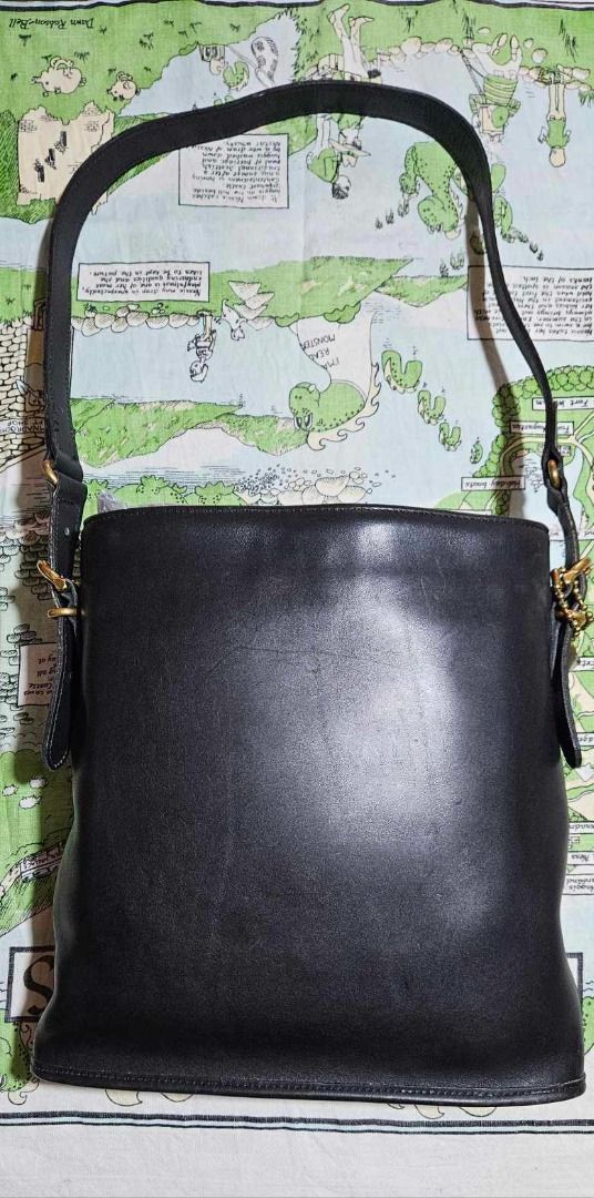 Vintage Coach 9806 Equestrian Bag (Category: Shoulder Bags) located in Baguio. Submitted by everything_v (Listing ID 1351271559, Image 2). Description: may be worn cross-body negotiable accepts layaway/installment plus SF.
