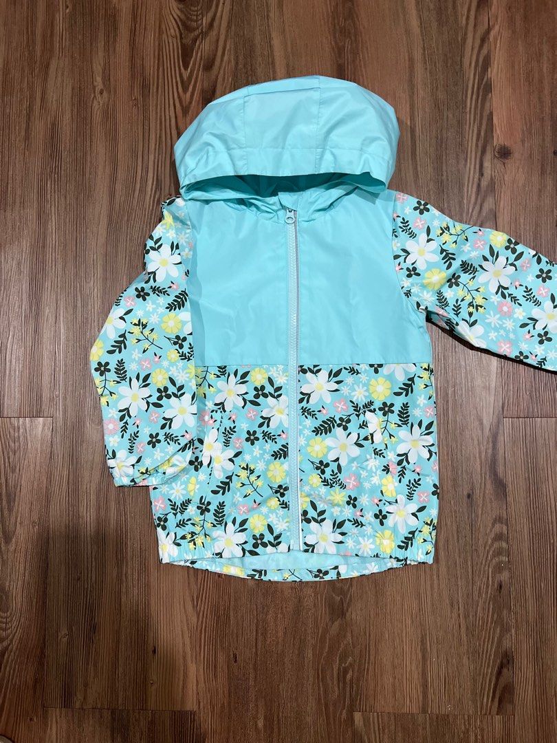 Wonder Nation Windbreaker (Category: Babies & Kids Fashion) located in Quezon City. Submitted by declutterinclutter (Listing ID 1351371077, Image 1). Description: .