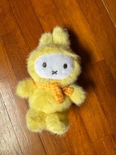 (Category: ) located in . Submitted by ilovewashi (Listing ID 1351285455, Image 1). Description: .