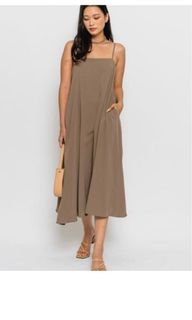 (Category: ) located in . Submitted by clothesbyee (Listing ID 1351389088, Image 1). Description: .