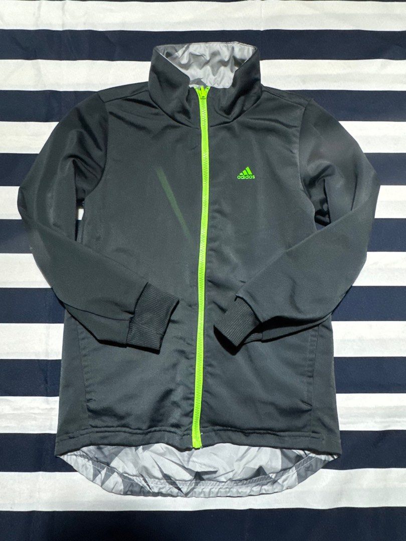 Adidas Messi Reversible Windbreaker Jacket (Category: Activewear) located in Lingayen. Submitted by handpickedtrends (Listing ID 1351603460, Image 3). Description: Adidas Messi Reversible Windbreaker Jacket XS - kids 8.