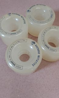 （分類：）位於 。 由 jee.san 提交（商品編號 1351501339，圖片 1）。簡介： 。