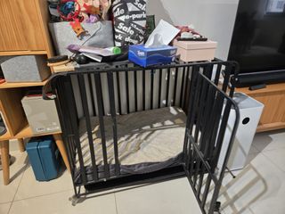 （分類：）位於 。 由 karigunnarsson 提交（商品編號 1351439175，圖片 1）。簡介： 。