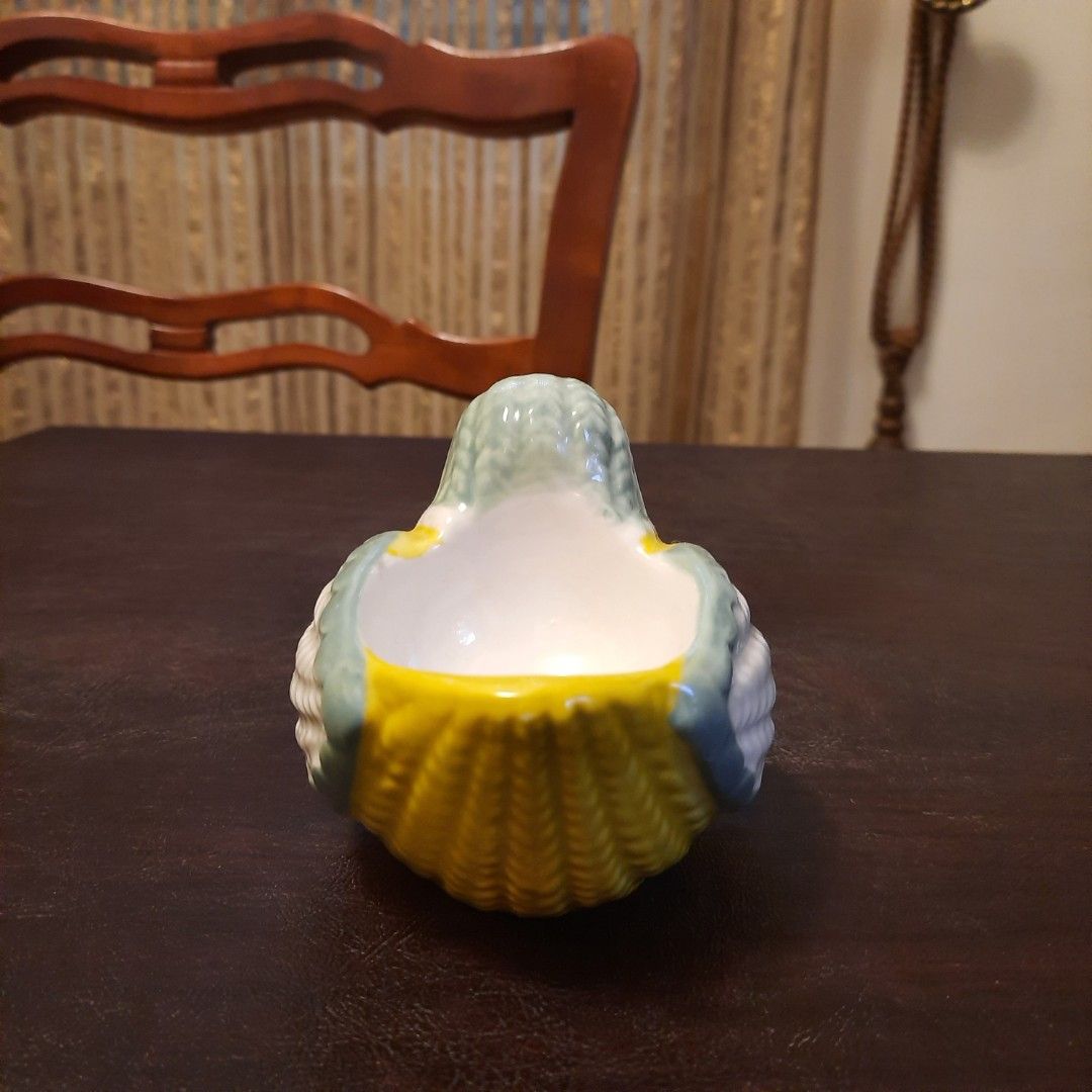 Ceramic Egg cup holder bird display figurine decor (Category: Dinnerware & Cutlery) located in Cavite. Submitted by aa.13 (Listing ID 1351553258, Image 3). Description: .