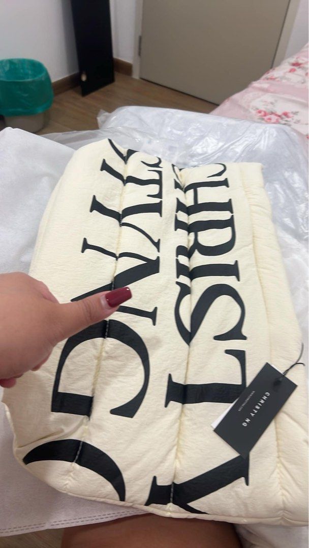Christy Ng Large Tote Bag (Category: Tote Bags) located in San Fernando. Submitted by leonag (Listing ID 1351536039, Image 3). Description: Large puffer bag.