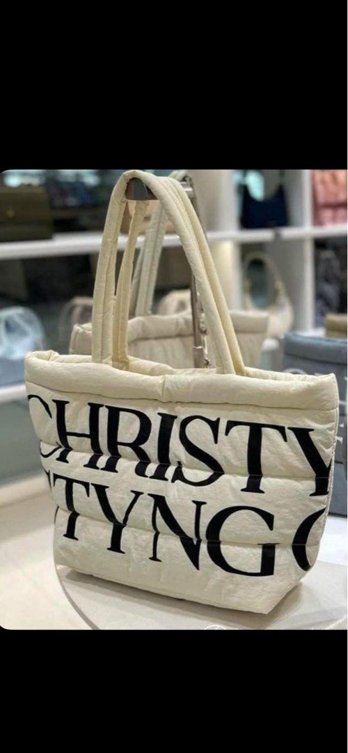 Christy Ng Large Tote Bag (Category: Tote Bags) located in San Fernando. Submitted by leonag (Listing ID 1351536039, Image 2). Description: Large puffer bag.