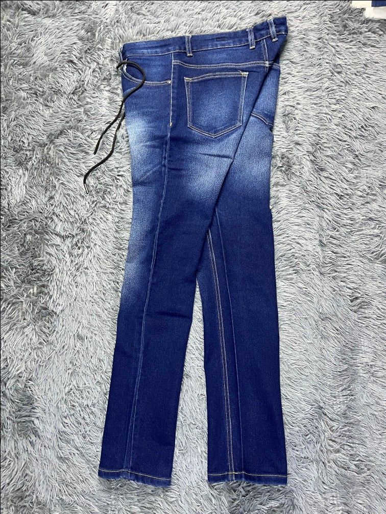 CODE BLUE (Category: Jeans) located in Baguio. Submitted by barepicksph (Listing ID 1351567129, Image 3). Description: DIMENSION (INCHES) WIDTH-32 LENGTH-40 LEG OPENING-6.5.