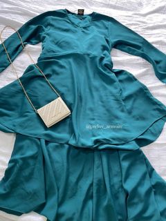 (Category: ) located in . Submitted by preluv_armoire (Listing ID 1351546090, Image 1). Description: .