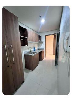 For Sale: Studio Semi Furnished in Torre De Lorenzo 3 Taft Manila