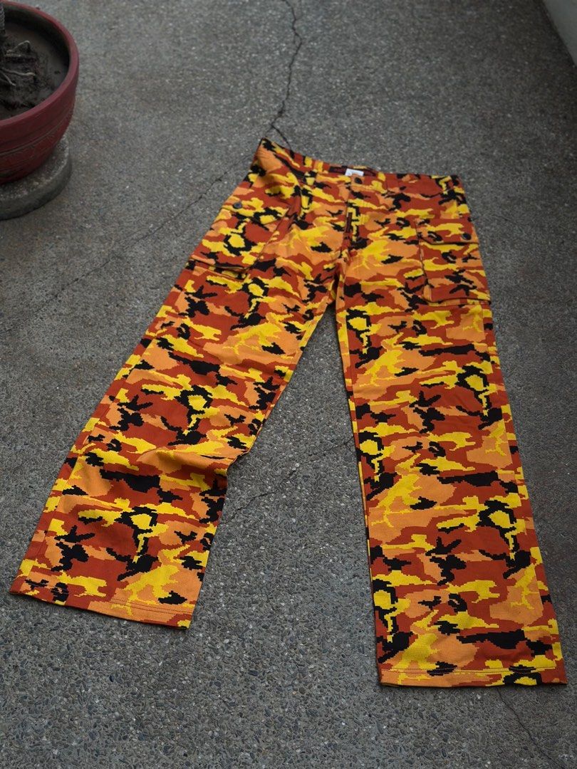 Japan storm camo pants RARE! (Category: Jeans) located in Makati City. Submitted by patrickkkk22 (Listing ID 1351454948, Image 1). Description: Brandnew! No issue Length - 44 Leg opening - 11.