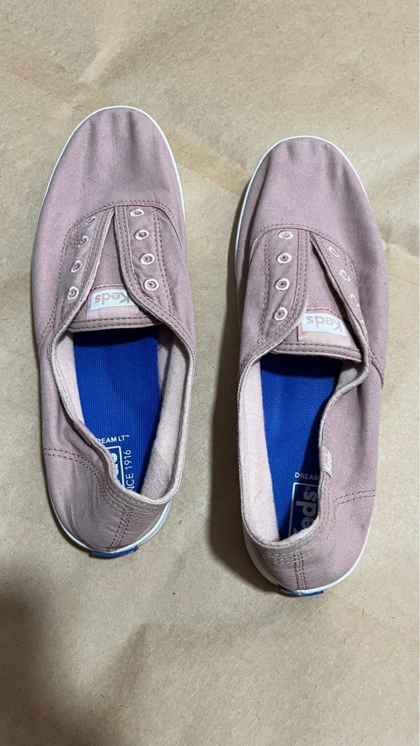 Keds Chillax Light Pink Slip On (Category: Sneakers) located in Bacoor. Submitted by carouselmemories (Listing ID 1351481553, Image 2). Description: Barely used Size: US 9, 26cm These are my fave Keds style but I have too many already Rfs: Decluttering.