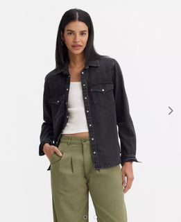 (Category: ) located in . Submitted by annaspreloved (Listing ID 1351463333, Image 1). Description: .