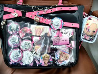 (Category: ) located in . Submitted by meganephile (Listing ID 1351484247, Image 1). Description: .