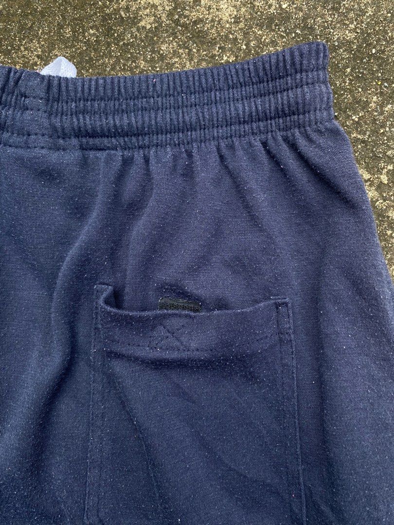 Nike cotton shorts (Category: Shorts) located in Digos. Submitted by oldtuff_ (Listing ID 1351472924, Image 3). Description: Waist: 32-38 stretchable length: 20 leg opening: 13 color rate: 9.5/10 no issue good as new condition .