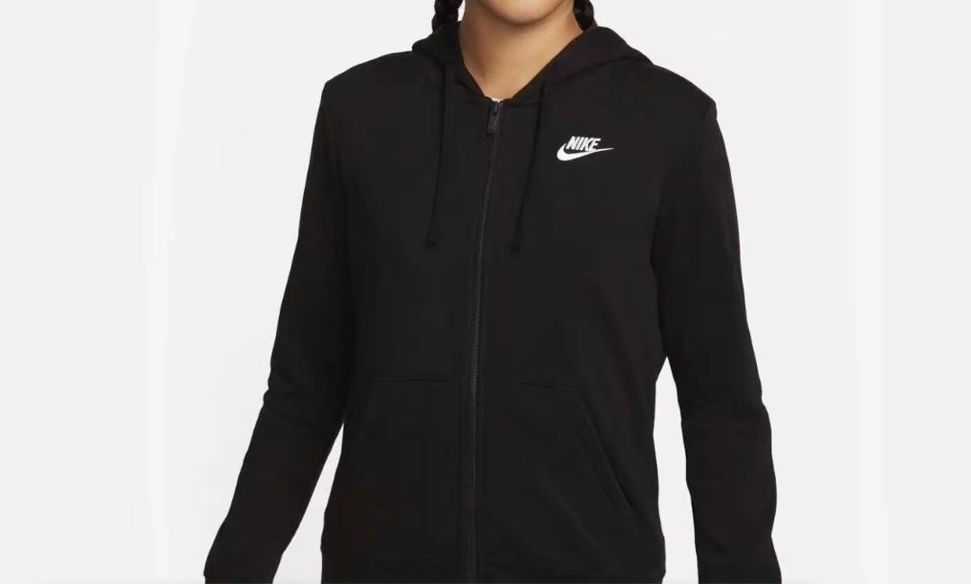 Nike womens hoodie (Category: Coats, Jackets and Outerwear) located in Taguig. Submitted by grayanna (Listing ID 1351542270, Image 1). Description: Original Nike Women's Sportsweat Hoodie Size: L Brand New w/ tag negotiable bought from Laz worth 2,7k Rfs: Wrong size.