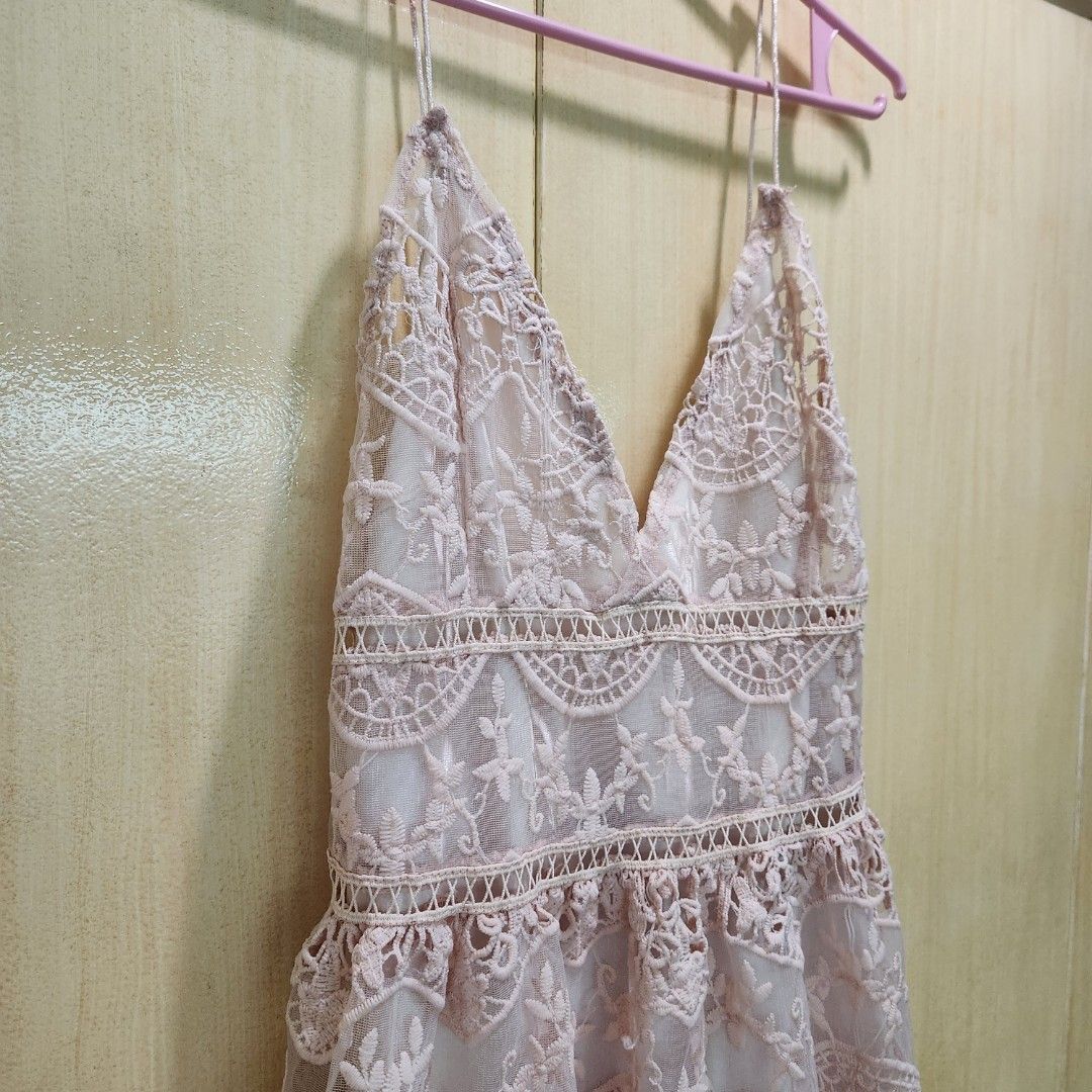 Pink Lace Dress (Category: Dresses) located in Manila. Submitted by hungryforclothes (Listing ID 1351508242, Image 3). Description: Used once No flaws Fits xs to small.