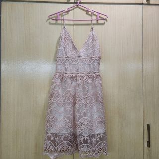 (Category: ) located in . Submitted by hungryforclothes (Listing ID 1351508242, Image 1). Description: .