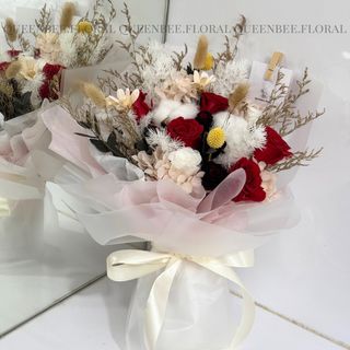 (Category: ) located in . Submitted by queenbee.floral (Listing ID 1351531022, Image 1). Description: .