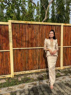 (Category: ) located in . Submitted by fara.shop (Listing ID 1351473177, Image 1). Description: .