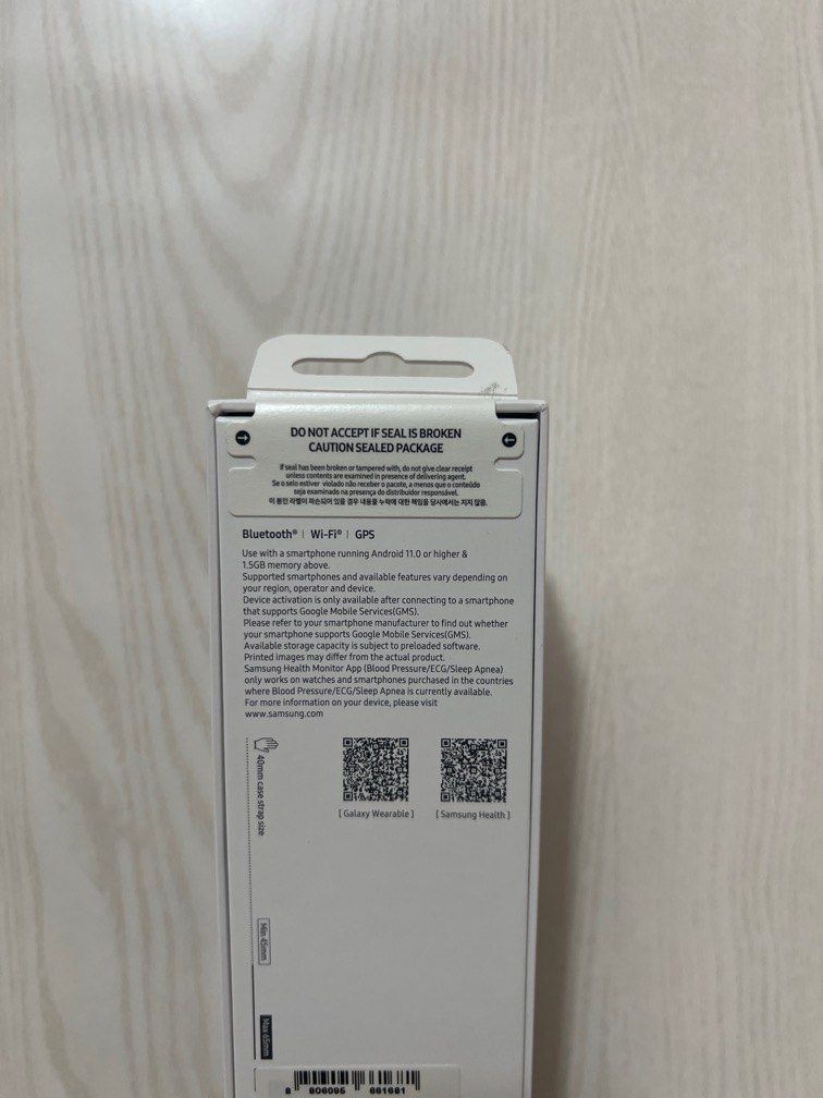 Samsung Galaxy Watch 7 (Category: Men's Watches) located in Quezon City. Submitted by tipid (Listing ID 1351455732, Image 2). Description: Brand new and sealed.