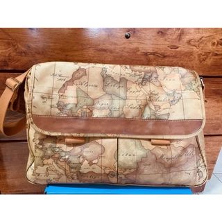 (Category: ) located in . Submitted by emeritus_store (Listing ID 1351458928, Image 1). Description: .