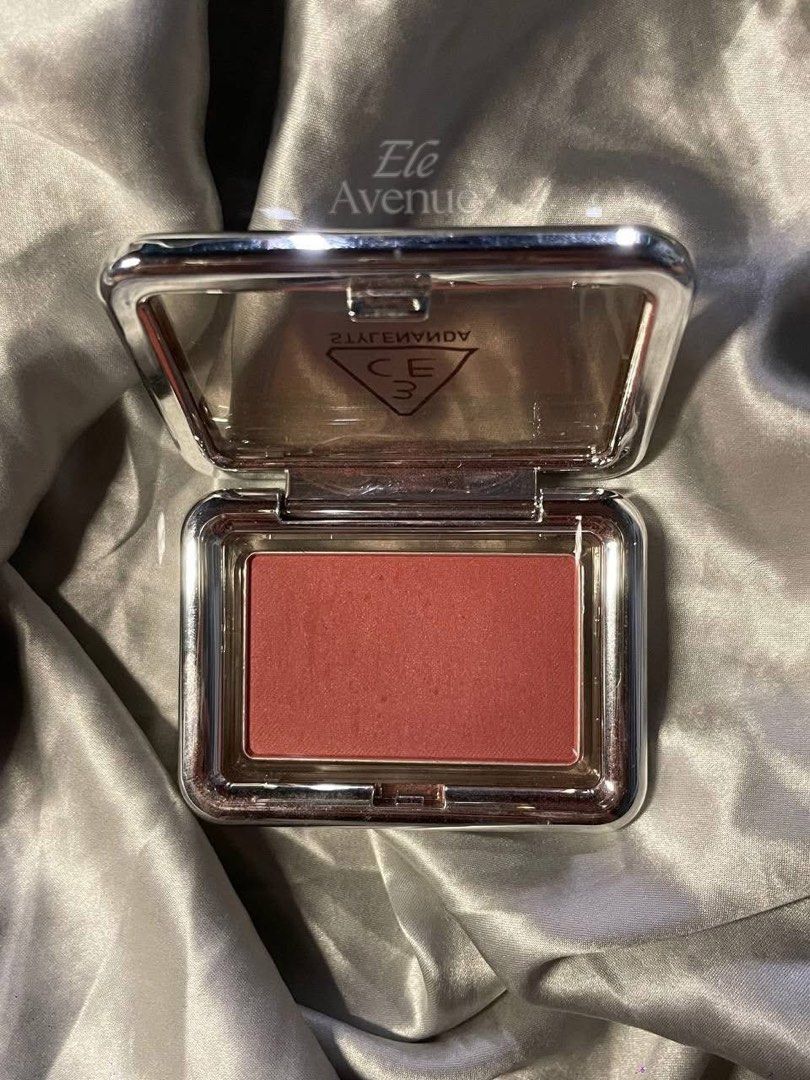 Stylenanda 3CE Take Face Blush in How Dare (Category: Makeup) located in Manila. Submitted by lov3ele (Listing ID 1351548782, Image 3). Description: ⟢ Stylenanda 3CE Take Face Blusher in How Dare ⟢ Code: STL243 ⟢ Condition: Used once (triny lang yung shade) ⟢ No box and no receipt ⟢ ₱ 500 ‼️MAKE READING A HABIT‼️ ˚₊‧꒰ა Preloved Makeup Collection ໒꒱ ‧₊˚ ╰┈➤ by truly yours♡ ★ ! reminder to read the general rules of this shop before buying!! tysm, a