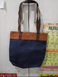 (Kategori: ) berada di . Dikirim oleh tokobundabundar (ID iklan 1351466367, Gambar 1). Deskripsi: .
