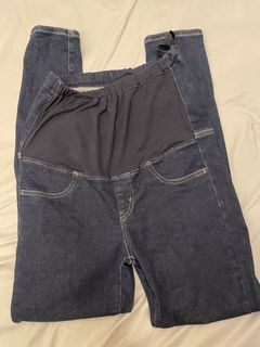 (Category: ) located in . Submitted by jessxixi (Listing ID 1351557681, Image 1). Description: .