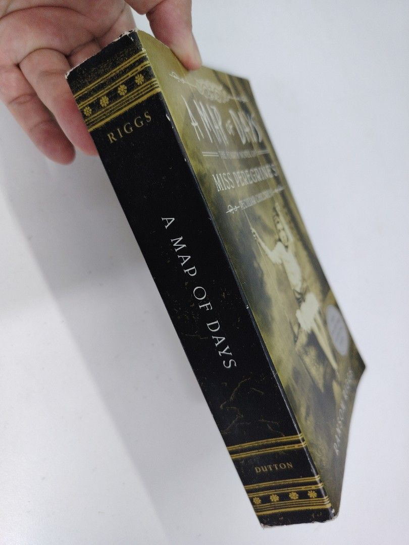 [Used] A Map of Days by Ransom Riggs (YA / Fantasy / Horror ...