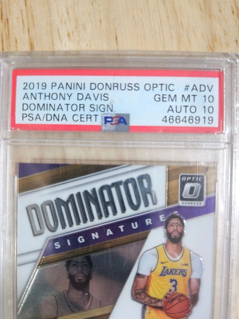 Anthony Davis PSA 10 autograph card (Category: Graded Singles) located in Mandaluyong City. Submitted by thefilipinopicker (Listing ID 1351737748, Image 2). Description: Perfect 10 graded by PSA.