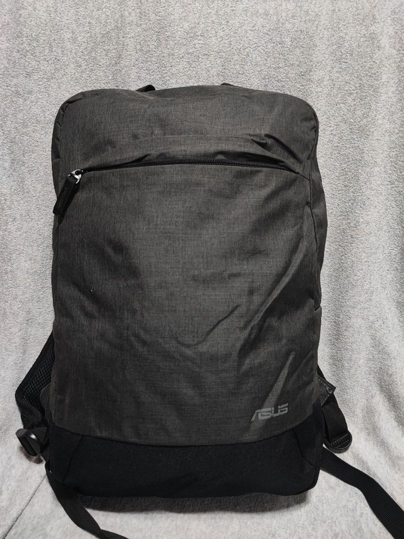 Asus laptop backpack (Category: Laptop Bags & Sleeves) located in Baguio. Submitted by jayrgijc52758 (Listing ID 1351725458, Image 1). Description: Asus laptop backpack Excellent condition Can fit 16" laptop 600.