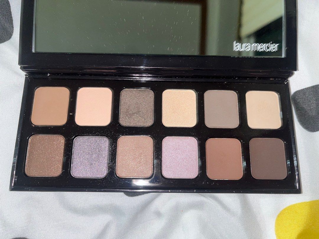 Authentic Laura Mercier Eyeshadow Palette (Category: Makeup) located in Makati City. Submitted by everything_below300 (Listing ID 1351707325, Image 2). Description: Never used. Only one color has been swatched. Get free shipping + more discount if you get more items from my listings. .
