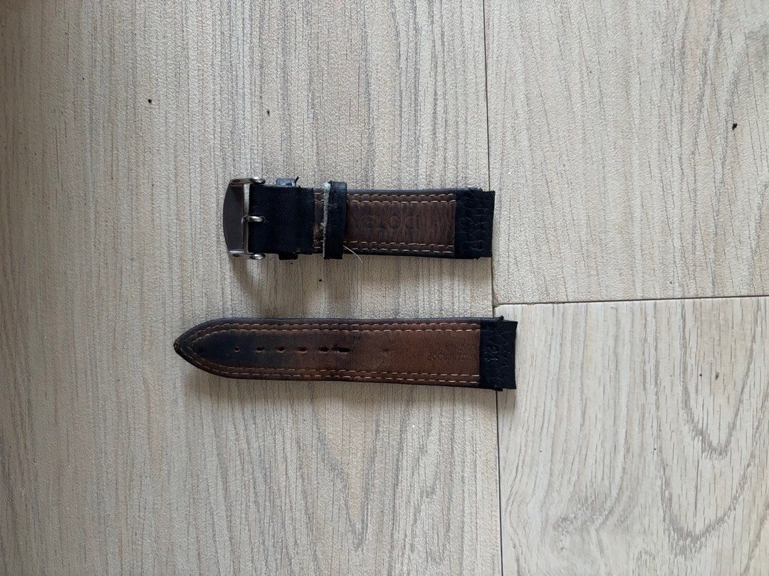 Black Veloci Watch Strap (Category: Men's Watches) located in Bacoor. Submitted by sparks__joy (Listing ID 1351749861, Image 2). Description: .