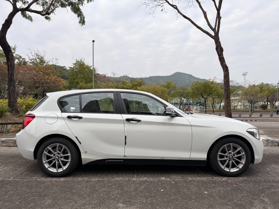 BMW 118i 5-Dr (A)62863174931970111