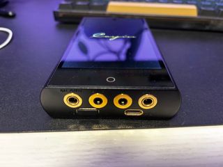 （分類：）位於 。 由 adrian_kkl 提交（商品編號 1351759128，圖片 1）。簡介： 。