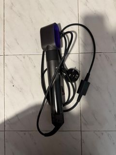 (Category: ) located in . Submitted by vacuumessay (Listing ID 1351712956, Image 1). Description: .