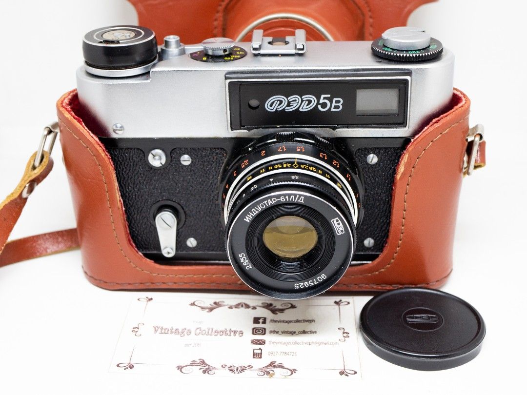 Fed 5b rangefinder film camera (Category: Cameras) located in San Juan City. Submitted by the_vintage_collective_ph (Listing ID 1351776678, Image 1). Description: Fed 5B Classic 35mm fully manual rangefinder camera Features: 🔸️Shoots with the prime 55mm f/2.8 lens 🔸️Fully manual controls 🔸️Interchangeable M39 screw mount lens 🔸️Hot shoe flash mount 🔸️Shutter speed from bulb to 1/500th of a second Condition: 🔸️Fully functional 🔸️Runs withou