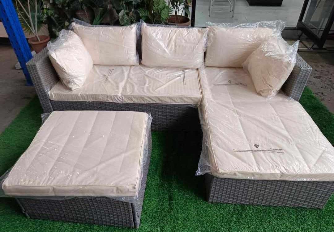 For Sale: Outdoor Sofa Set (Category: Sofas) located in Baliuag. Submitted by krizzy_kris02 (Listing ID 1351743518, Image 1). Description: Brand: Gardenline brand new heavy Duty Good Quality Imported synthetic Rattan with Powder Coated Steel Framing made in Australia may delivery charge.