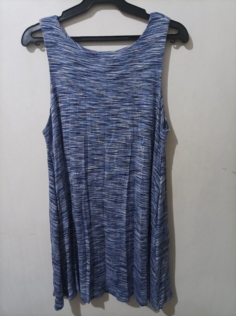 Forever 21 Casual Mini Dress (Category: Dresses) located in Quezon City. Submitted by 90sradar (Listing ID 1351683667, Image 1). Description: stretchy. can fit up to xl bust - 38" length - 32".