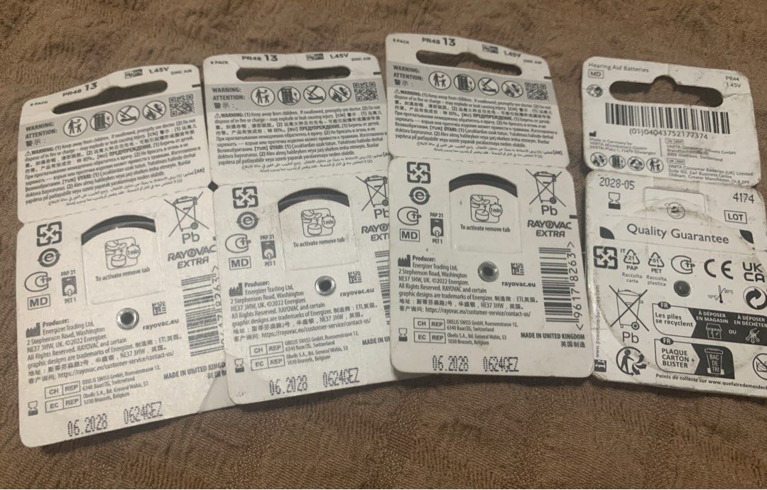 Hearing aid battery (Category: Visual & Hearing Aids) located in Manila. Submitted by thriftstoress (Listing ID 1351667428, Image 2). Description: brandnew hearing aid battery size 13 (orange) size 675 (blue) 200 each pack only take all for 600 only shipping available.