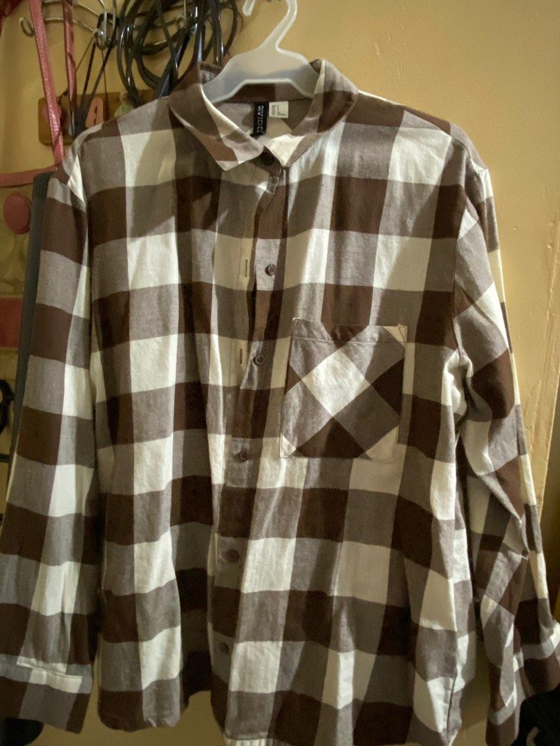 HM Checkered Too (Category: Others Tops) located in Las Pinas. Submitted by ruegars (Listing ID 1351631437, Image 3). Description: Used once.