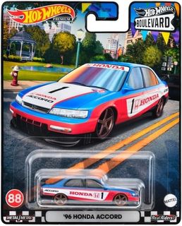 （分類：）位於 。 由 faastcar 提交（商品編號 1349422912，圖片 1）。簡介： 。