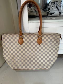 (Kategori: ) berada di . Dikirim oleh jlieash (ID iklan 1351668509, Gambar 1). Deskripsi: .