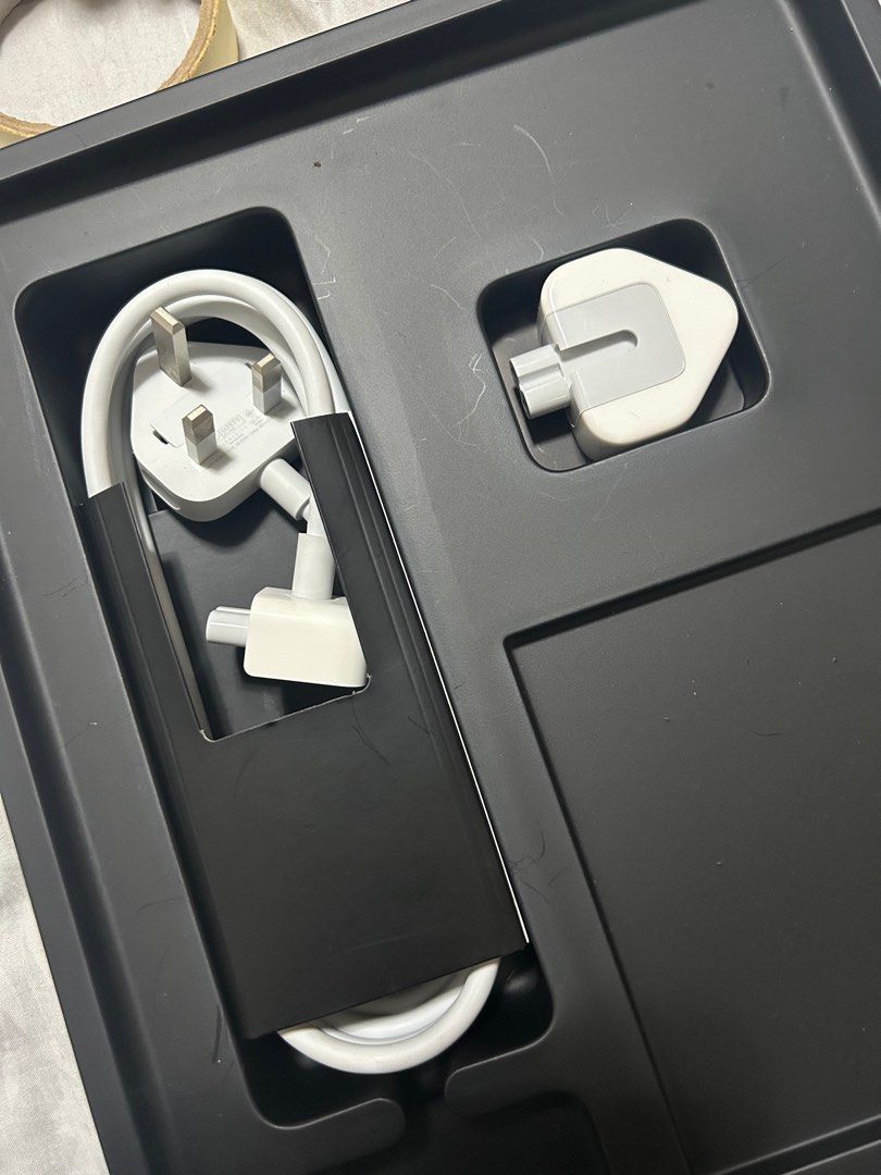 Macbook air power cord accessories (Category: Chargers & Cables) located in Quezon City. Submitted by projectbernice (Listing ID 1351625253, Image 1). Description: Cord that comes free with the Macbook air a1466. Never used just left in box. Item is located in Culiat q.c. Accept payment through gcash and can ship through j&t or lalamove..