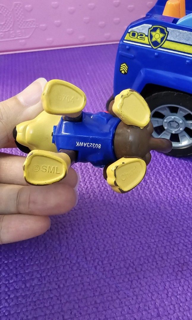 Paw Patrol Chase on a Roll (Category: Kids Toys) located in Marikina City. Submitted by QueenZee (Listing ID 1351647799, Image 3). Description: Paw Patrol Chase on a Roll working with sounds and retractable gimick wysiwyg 🌸 FB Page: NightKids Toys and More 🌸 Shipping from Cainta Rizal 🌸 Courier: J&T / Lalamove 🌸 MOP: Gcash.
