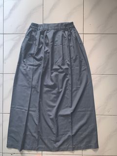(Kategori: ) berada di . Dikirim oleh prelovedfashion.style (ID iklan 1351702071, Gambar 1). Deskripsi: .