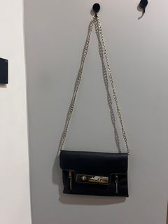 (Kategori: ) berada di . Dikirim oleh chindyterechia (ID iklan 1351704166, Gambar 1). Deskripsi: .
