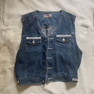 (Category: ) located in . Submitted by she___sells (Listing ID 1351643433, Image 1). Description: .